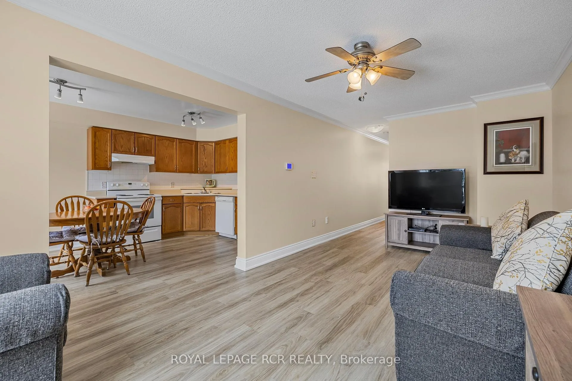 Photo 11 of 36 Riverley Lane, New Tecumseth, Alliston — HOMEH
