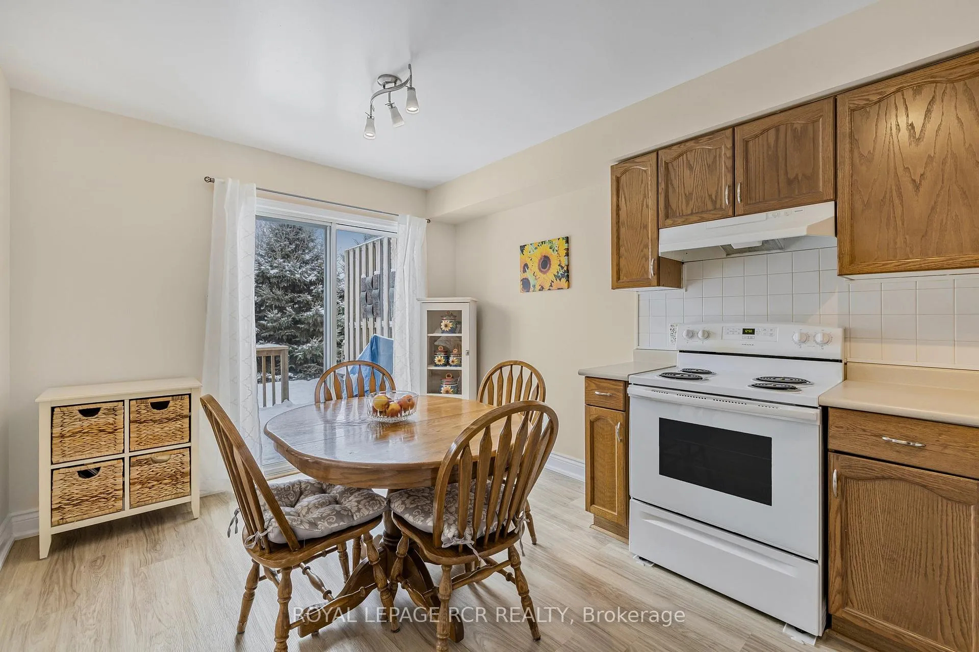 Photo 13 of 36 Riverley Lane, New Tecumseth, Alliston — HOMEH