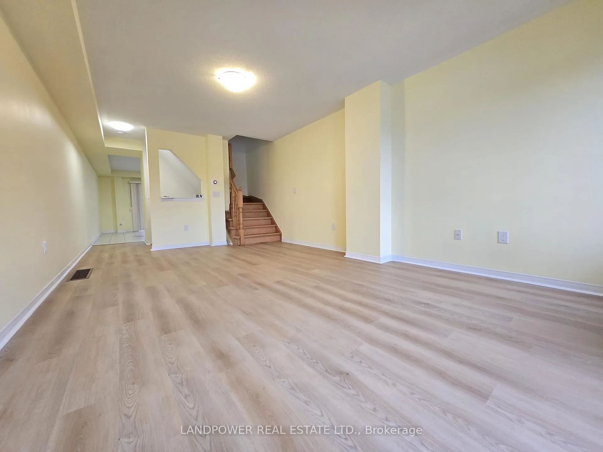 Photo 15 of 5289 Major Mackenzie Drive E, Markham, Berczy — HOMEH