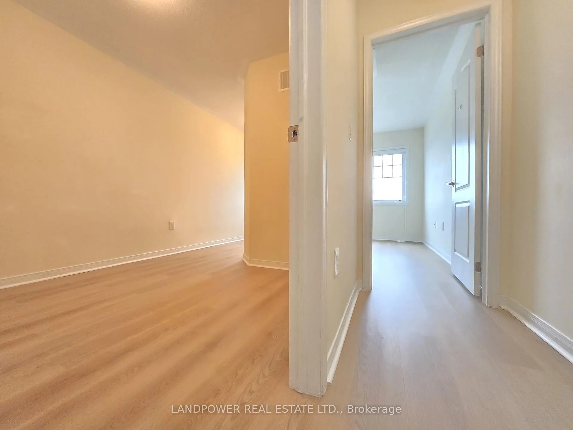 Photo 16 of 5289 Major Mackenzie Drive E, Markham, Berczy — HOMEH