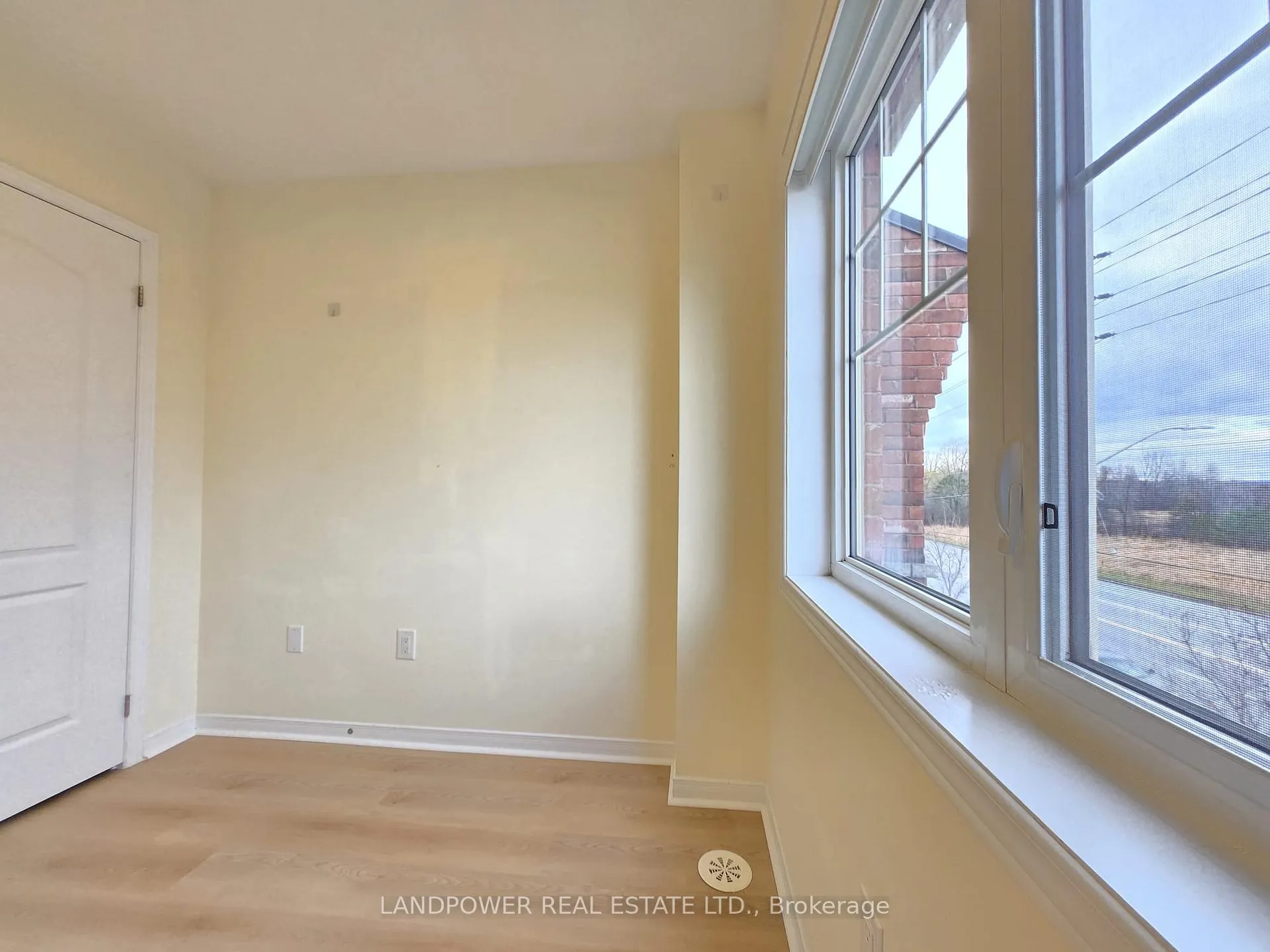 Photo 28 of 5289 Major Mackenzie Drive E, Markham, Berczy — HOMEH