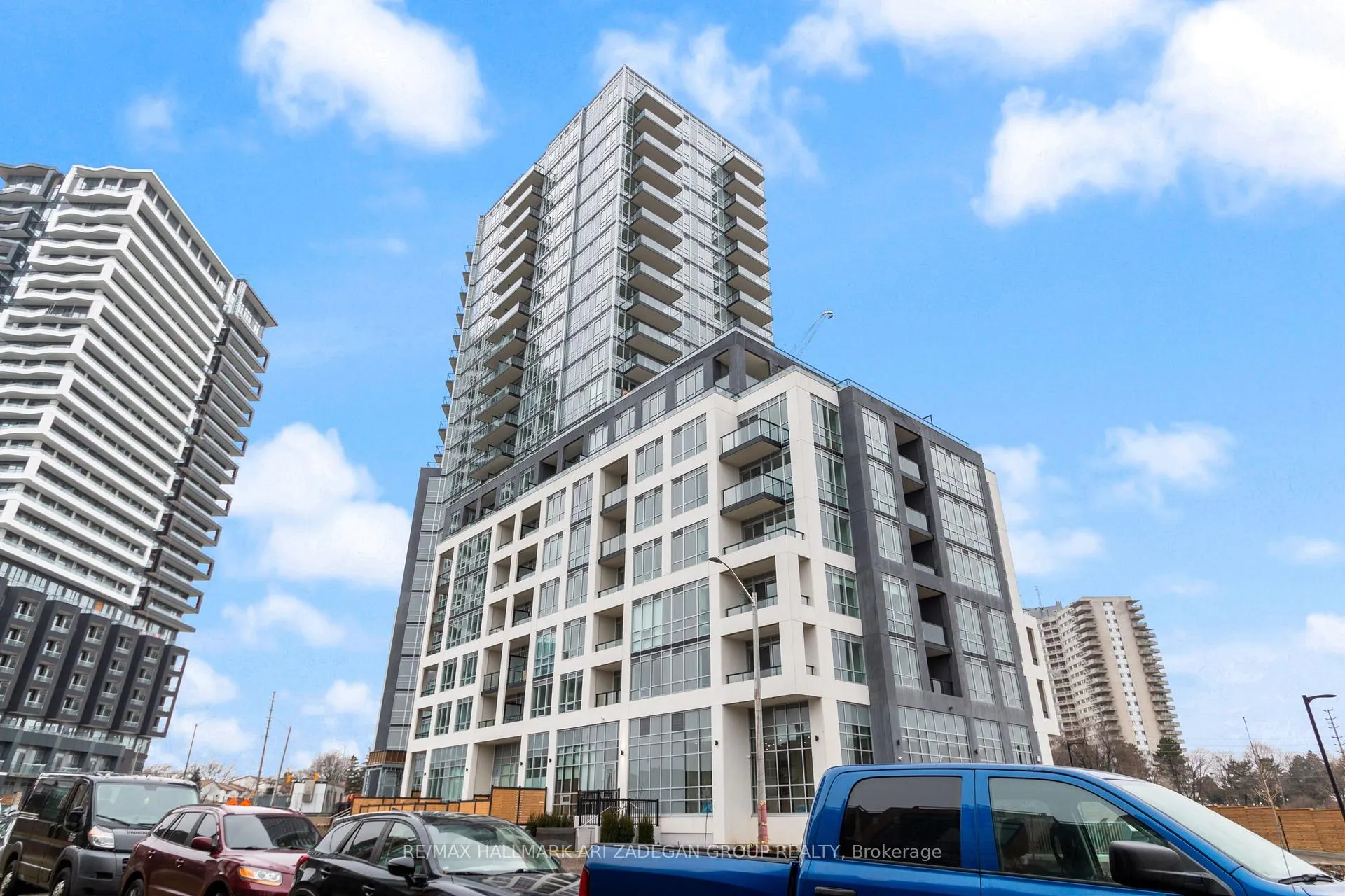 Photo 1 of 225 Malta Avenue, Brampton, Fletcher's Creek South — HOMEH