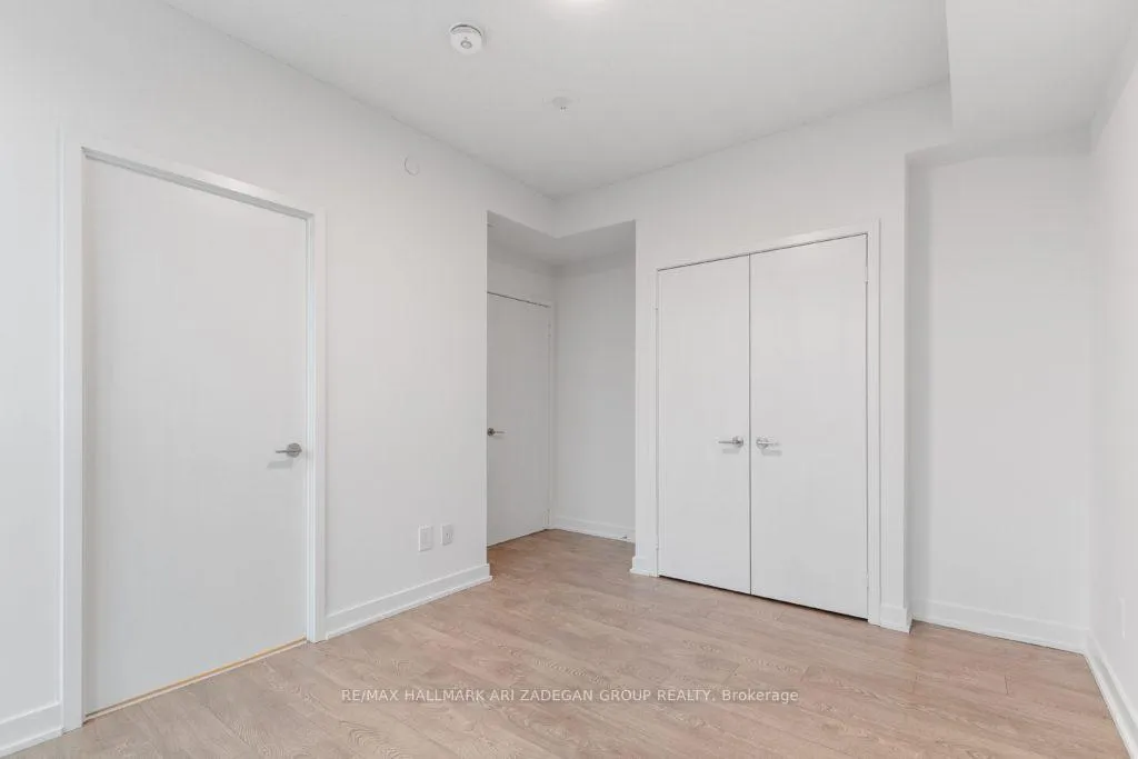 Photo 18 of 225 Malta Avenue, Brampton, Fletcher's Creek South — HOMEH