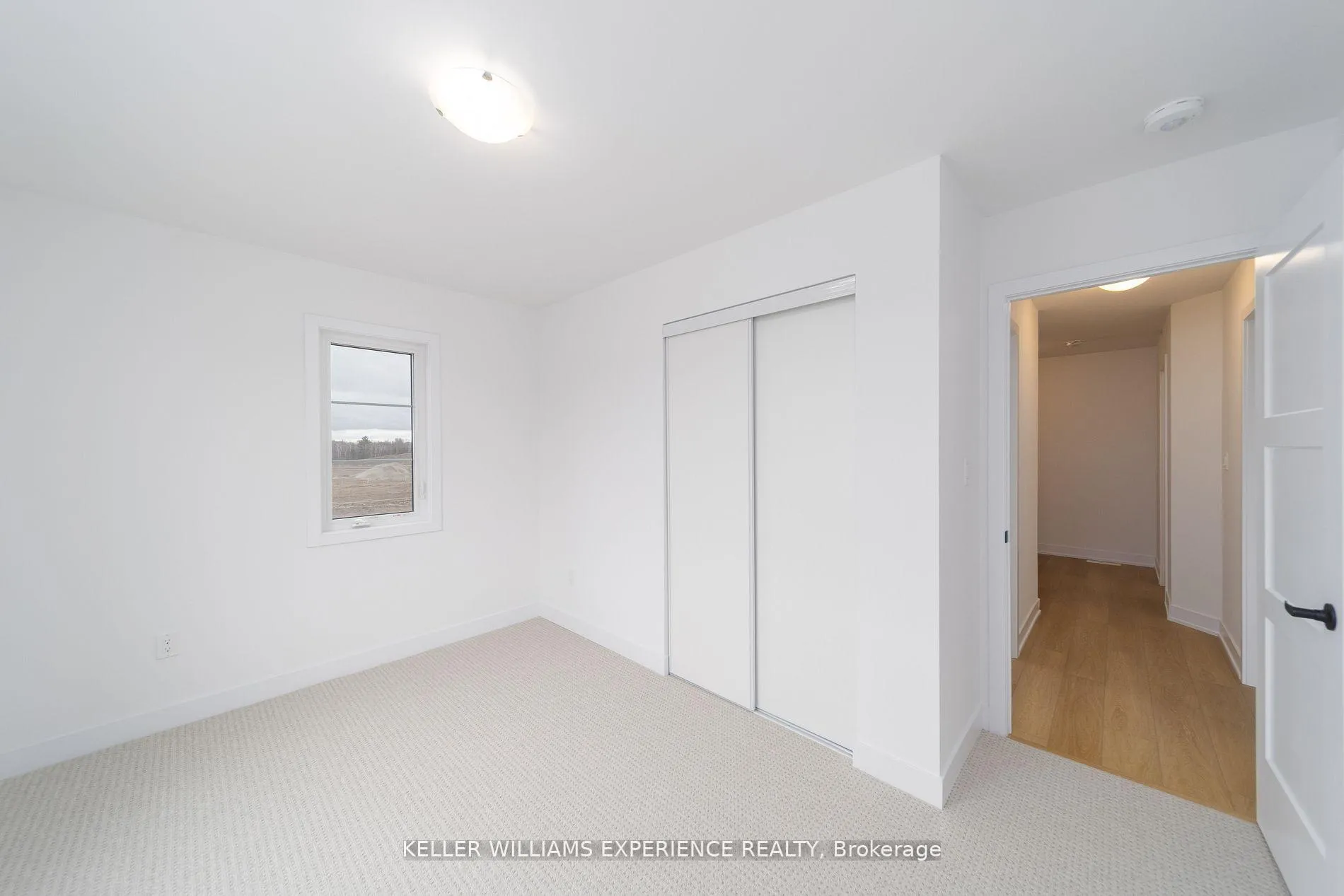 Photo 26 of 1 Wagon Lane, Barrie, Innis-Shore — HOMEH