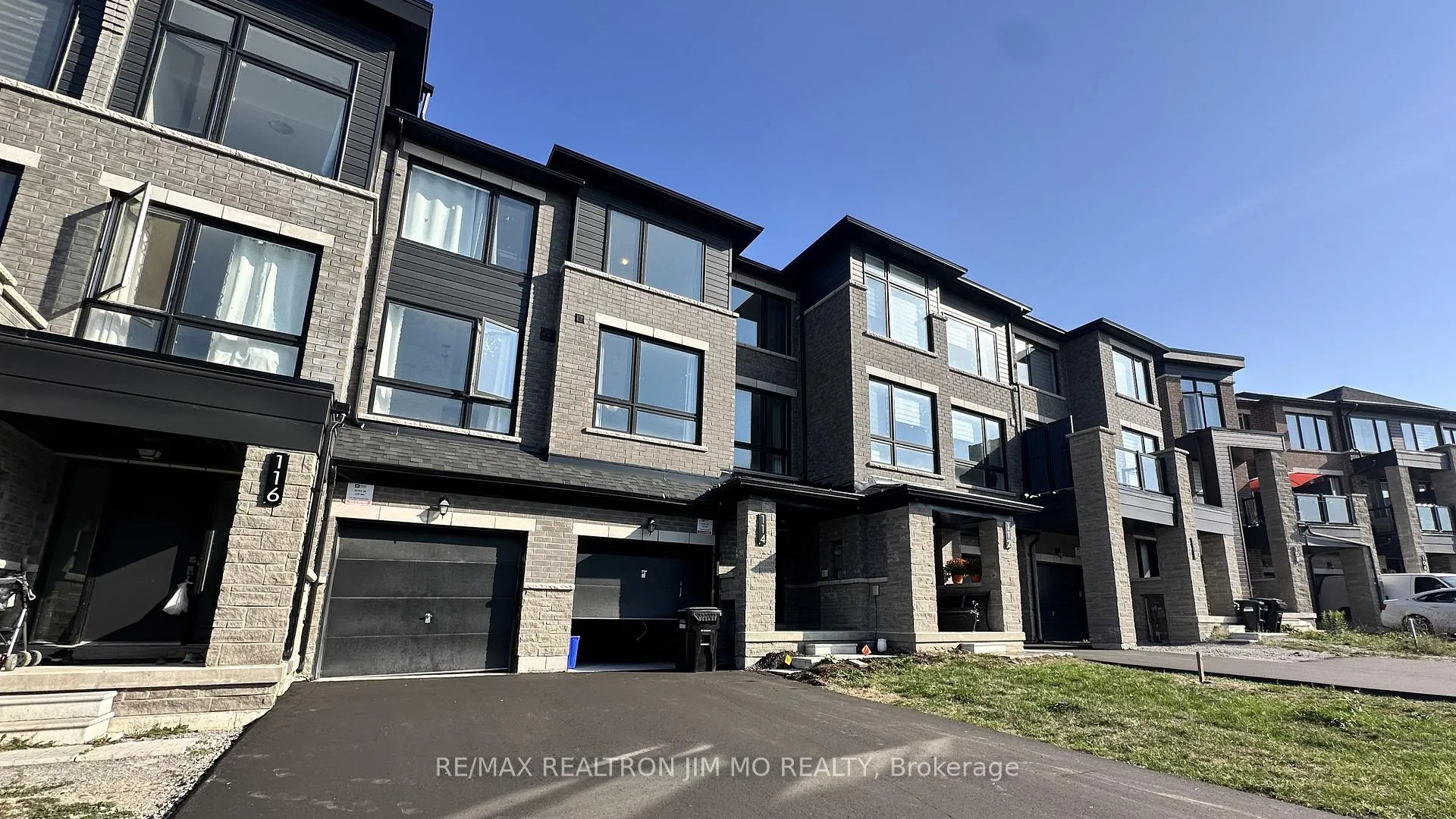 Front of 114 Blue Forest Crescent