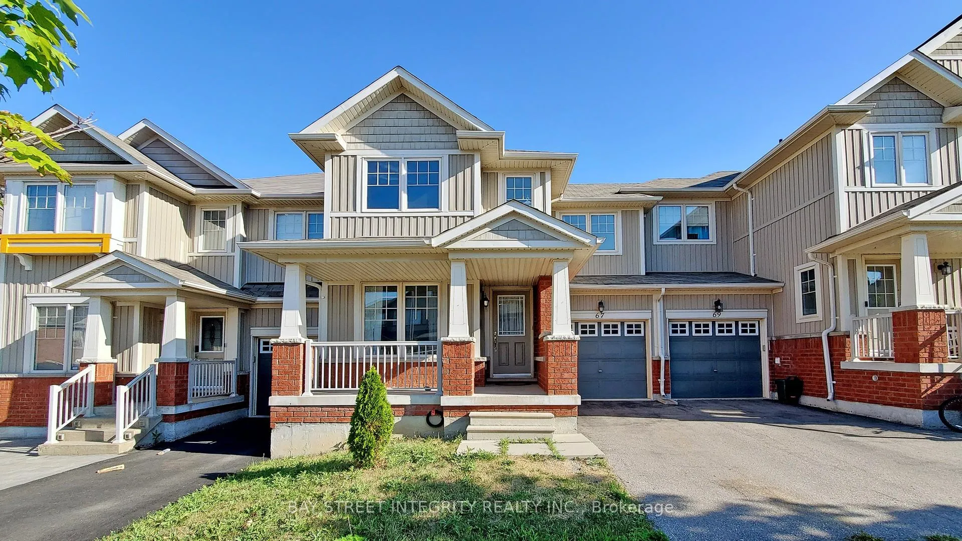 Photo 1 of 67 Sequin Drive, Richmond Hill, Jefferson — HOMEH
