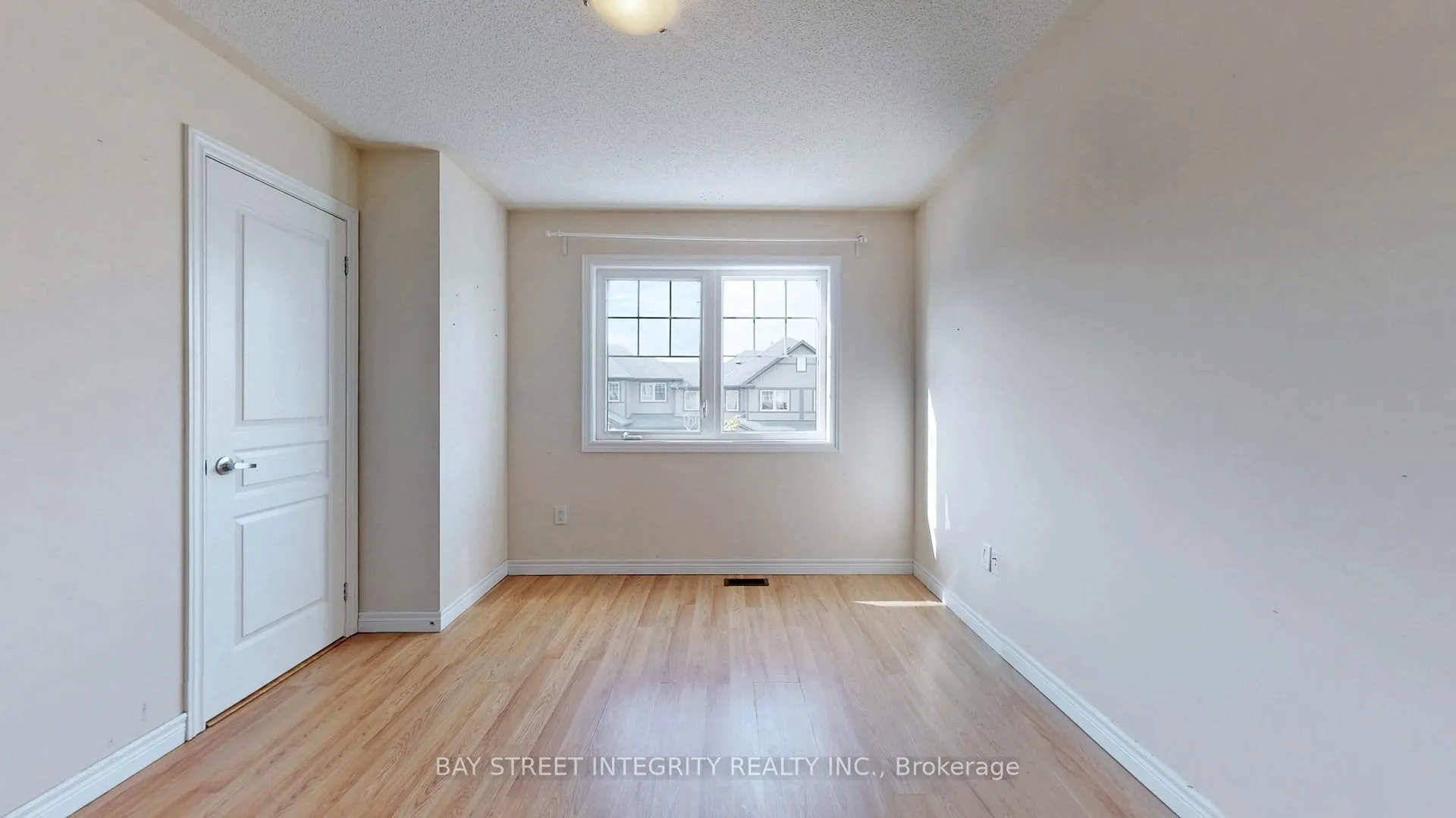 Photo 36 of 67 Sequin Drive, Richmond Hill, Jefferson — HOMEH