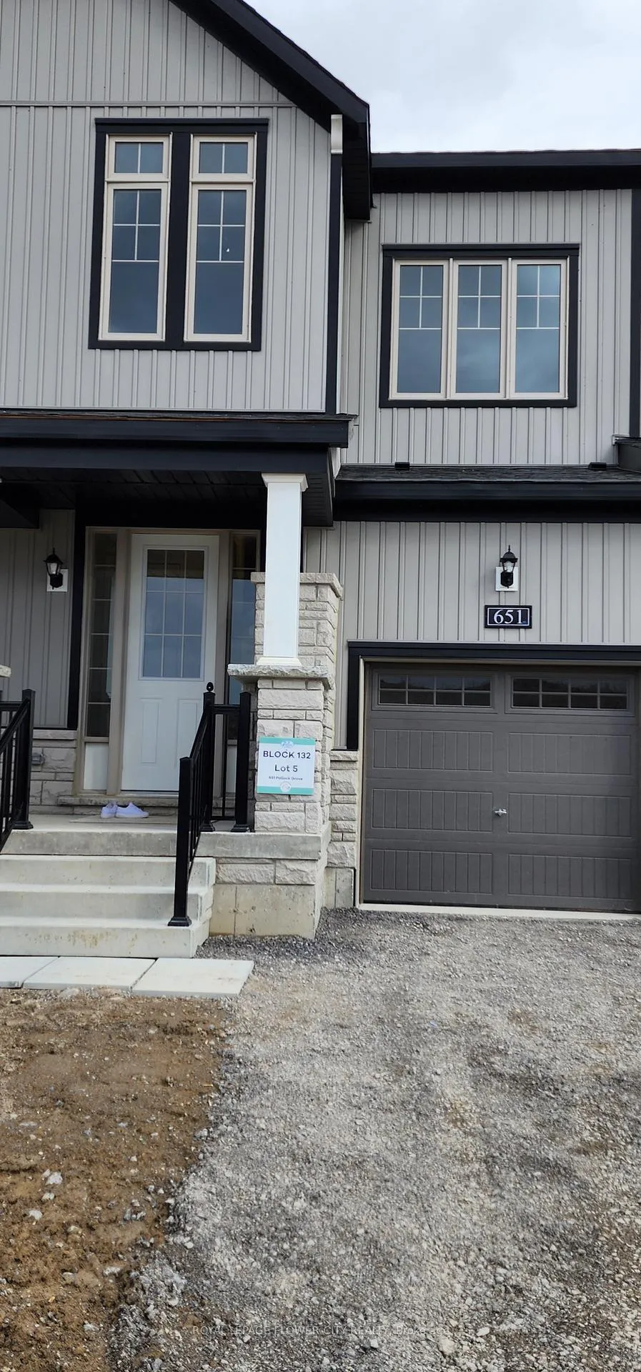 Photo 9 of 651 Pollock Grove, Peterborough, Monaghan Ward 2 — HOMEH