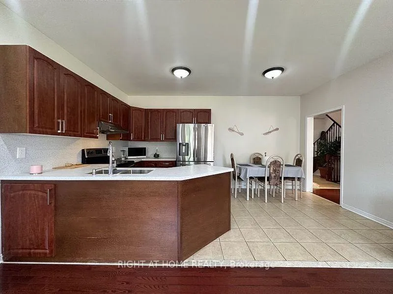 Photo 2 of 37 Watchman Road, Brampton, Bram East — HOMEH