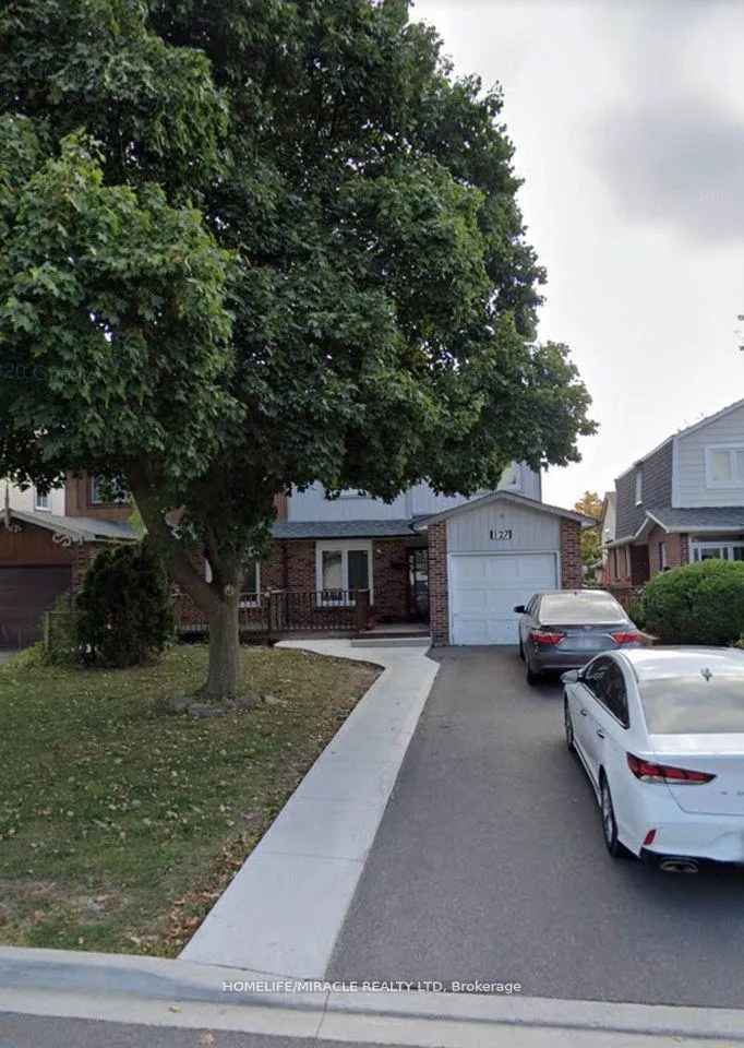 Front of 127 Fanshawe Drive