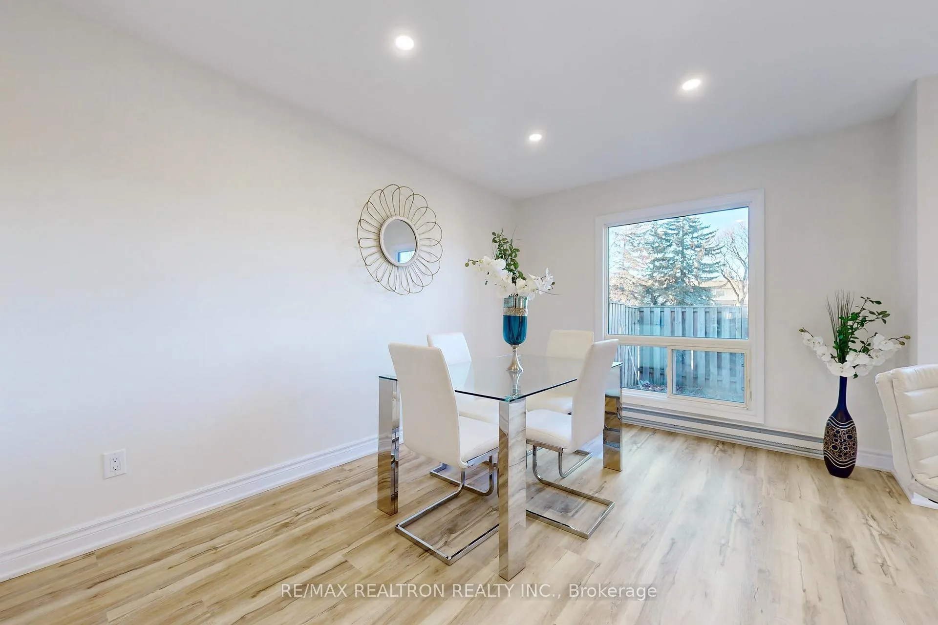 Photo 9 of Unit 50, 540 Dorchester Drive, Oshawa, Vanier — HOMEH
