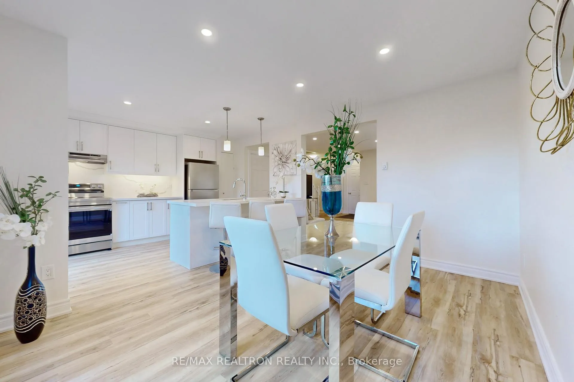 Photo 11 of Unit 50, 540 Dorchester Drive, Oshawa, Vanier — HOMEH