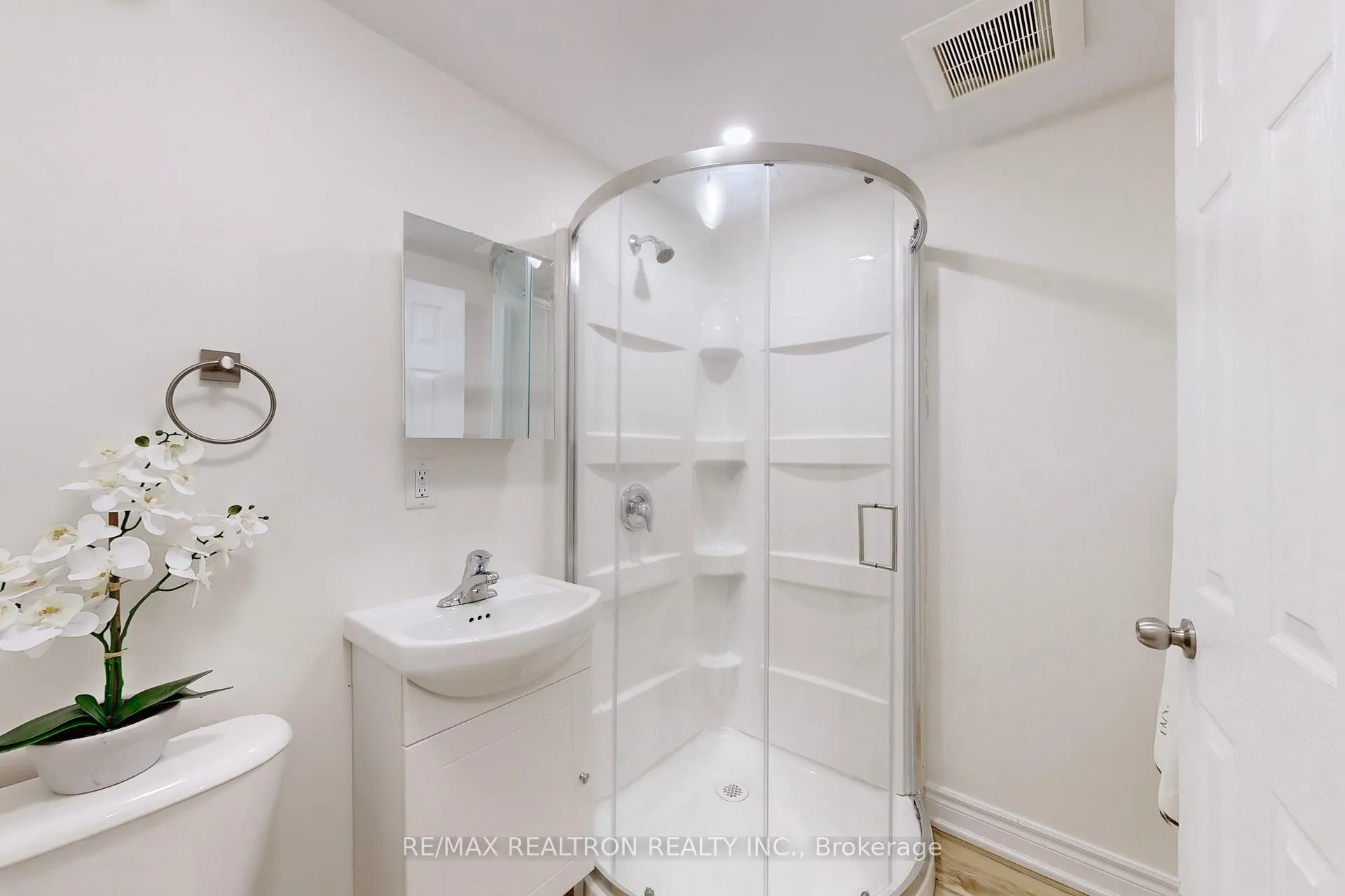 Photo 34 of Unit 50, 540 Dorchester Drive, Oshawa, Vanier — HOMEH