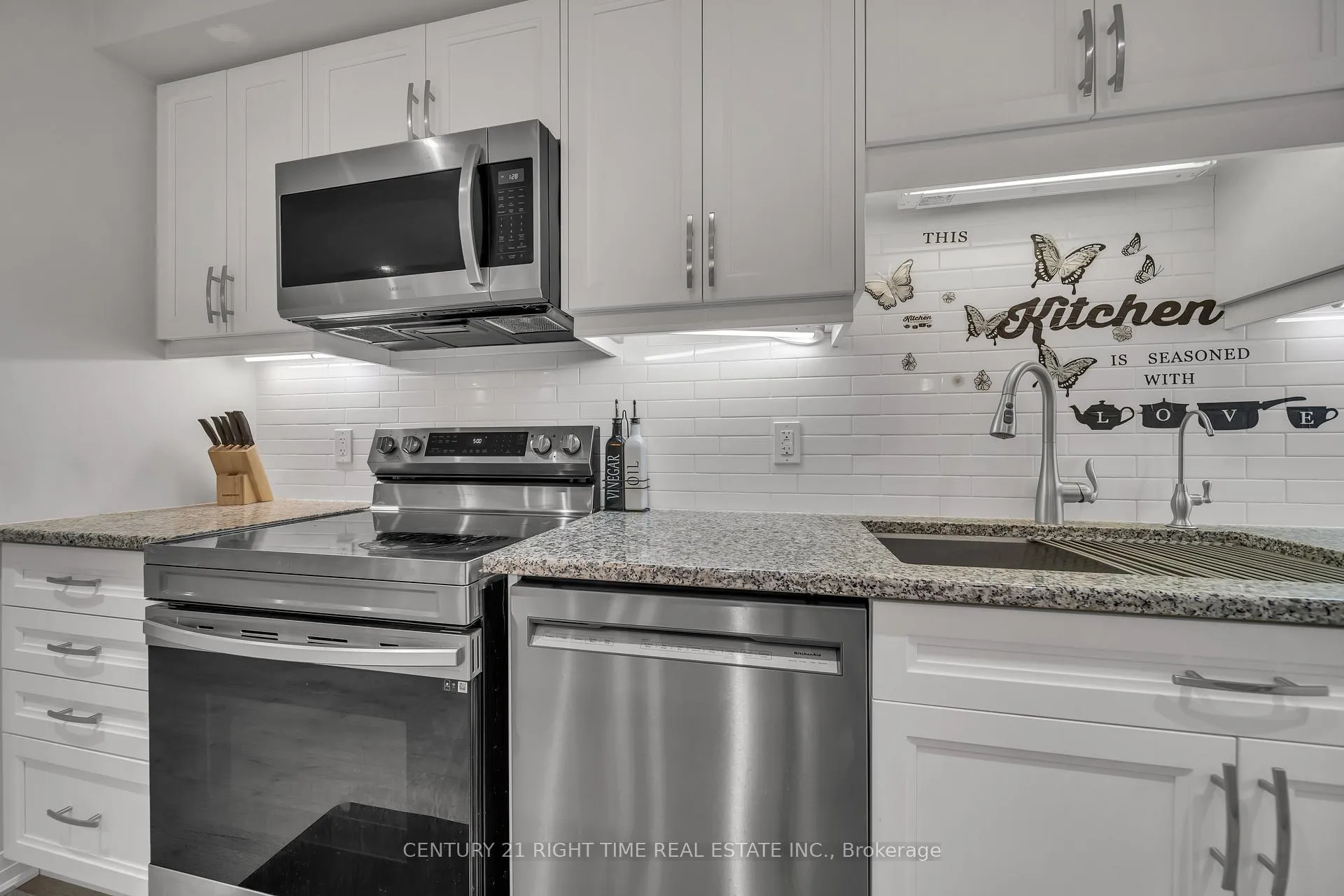 Photo 19 of 78 Progress Crescent, Kitchener — HOMEH