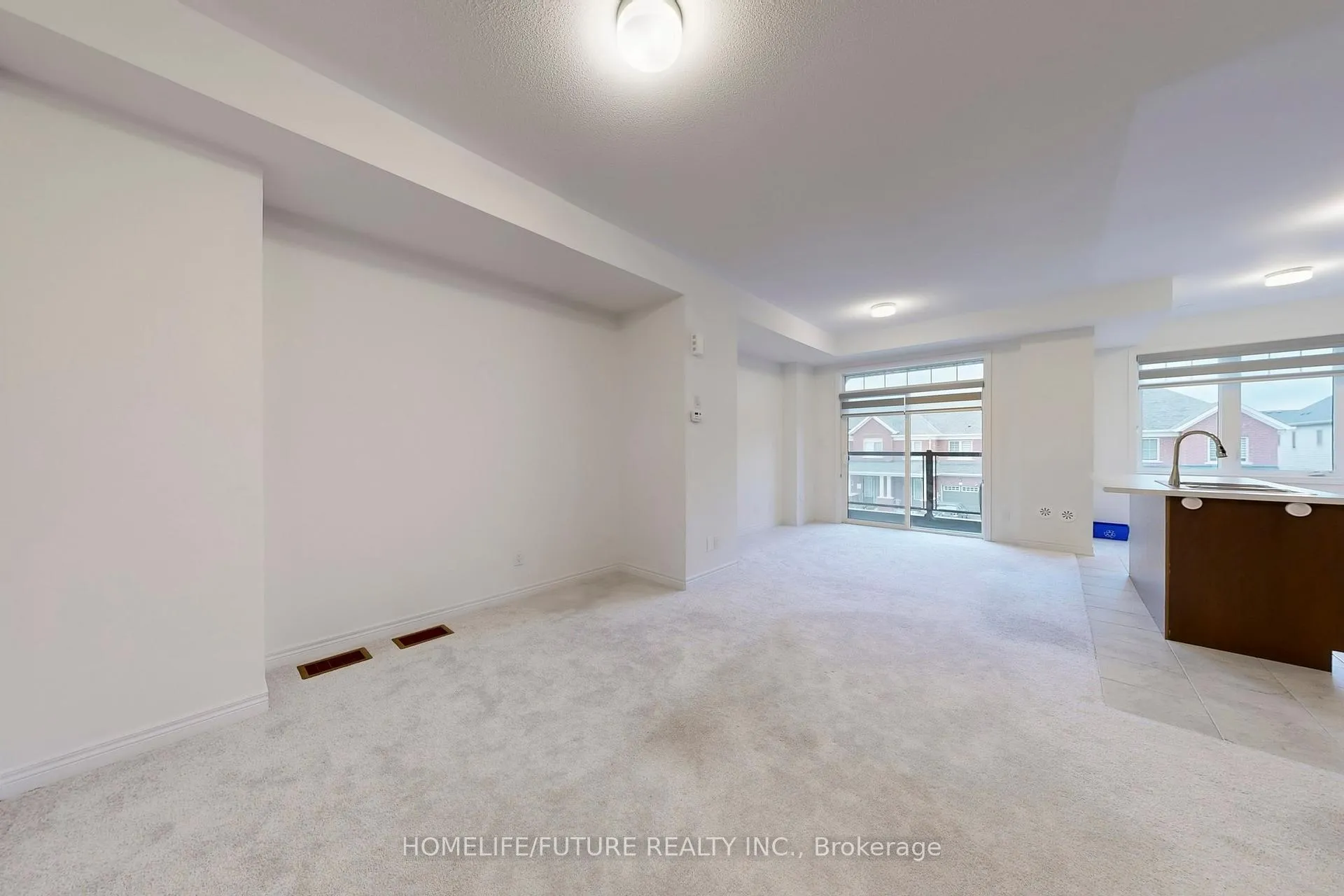 Photo 10 of 2015 Cameron Lott Crescent, Oshawa, Kedron — HOMEH