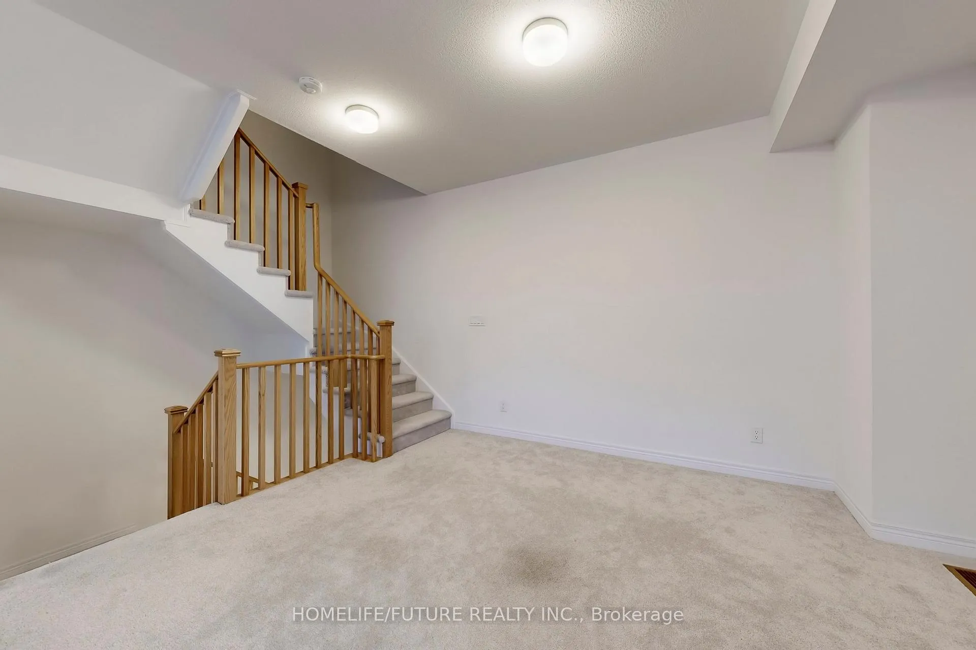 Photo 11 of 2015 Cameron Lott Crescent, Oshawa, Kedron — HOMEH