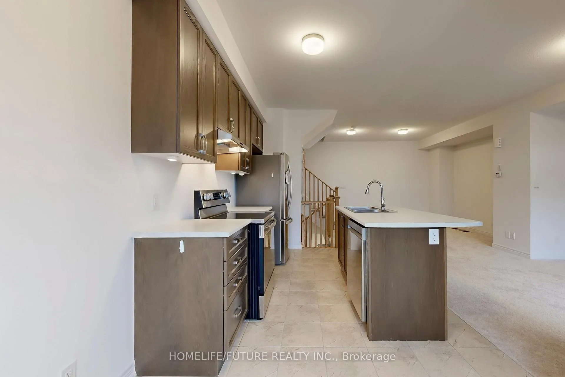 Photo 16 of 2015 Cameron Lott Crescent, Oshawa, Kedron — HOMEH
