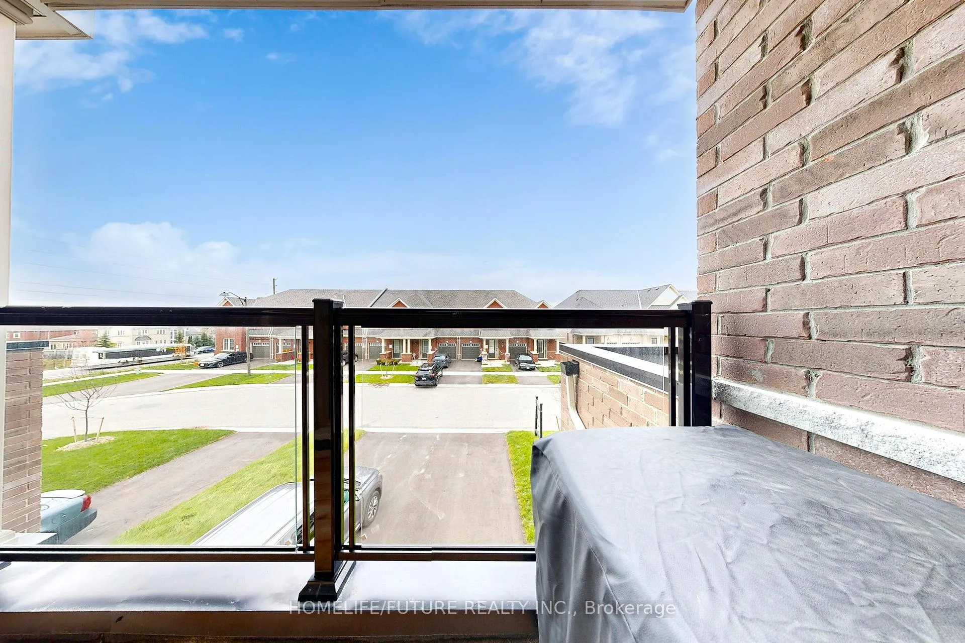 Photo 46 of 2015 Cameron Lott Crescent, Oshawa, Kedron — HOMEH