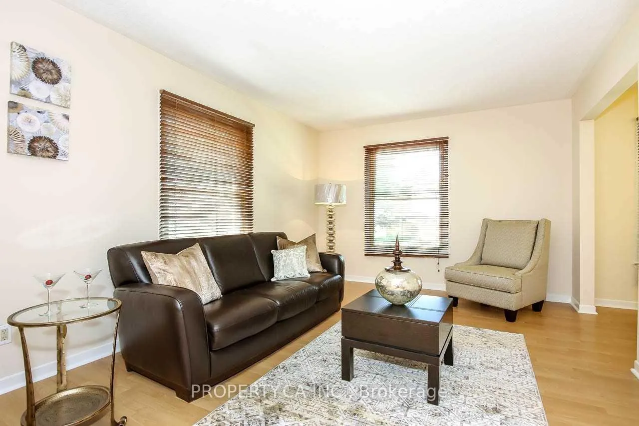 Photo 7 of Unit Main, 81 Holsworthy Crescent, Markham, German Mills — HOMEH