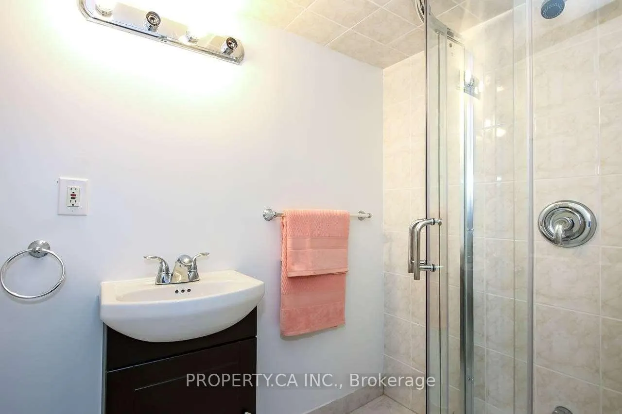 Photo 14 of Unit Main, 81 Holsworthy Crescent, Markham, German Mills — HOMEH