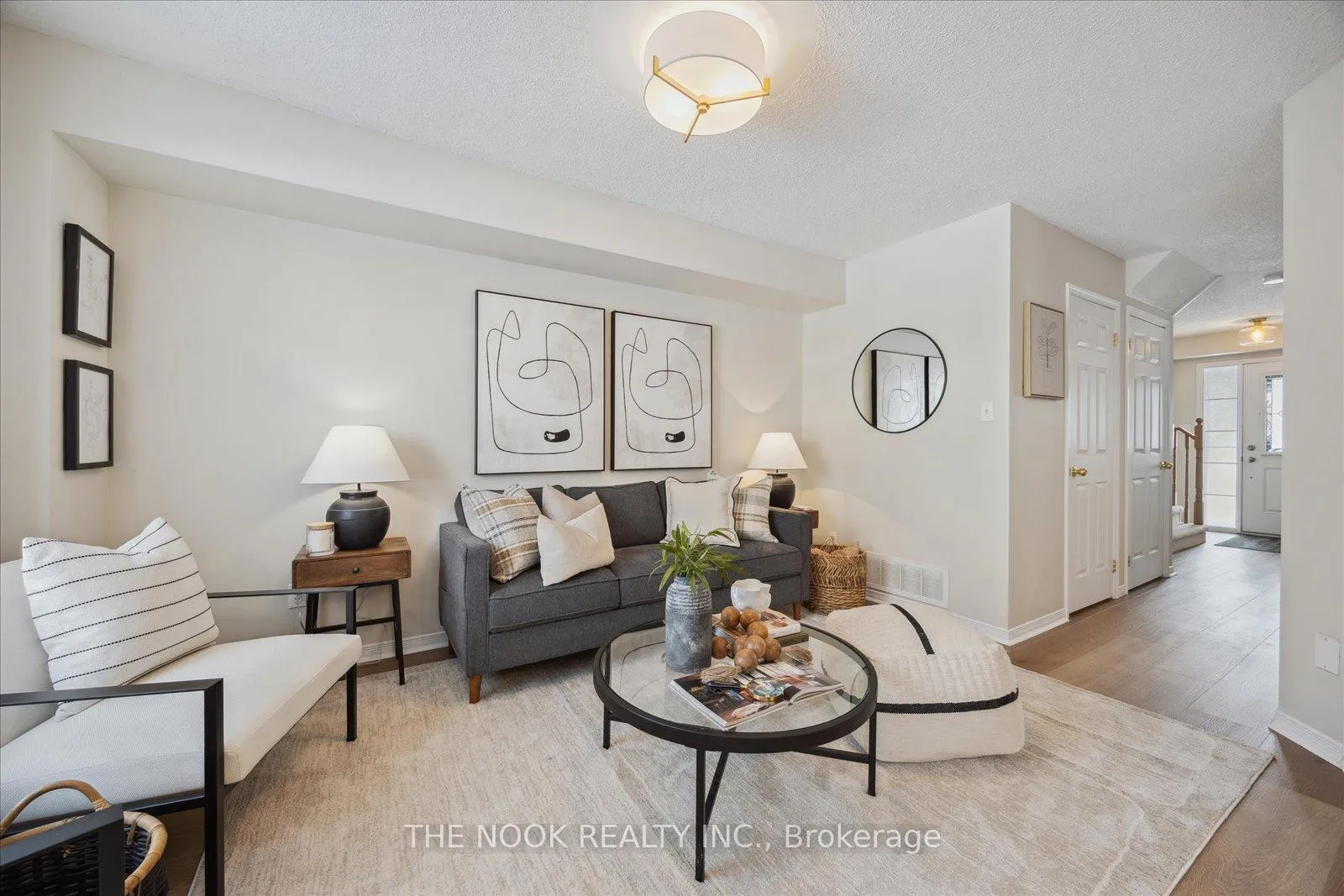Photo 3 of Unit 3, 460 Woodmount Drive, Oshawa, Samac — HOMEH