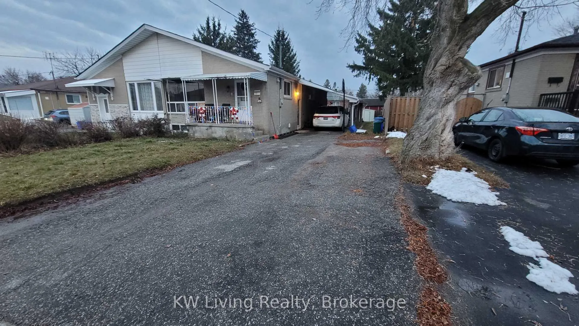 Photo 12 of Unit Main, 257 Browndale Crescent, Richmond Hill, Crosby — HOMEH