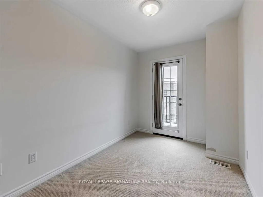 Photo 13 of 109 Ferris Square, Clarington, Courtice — HOMEH