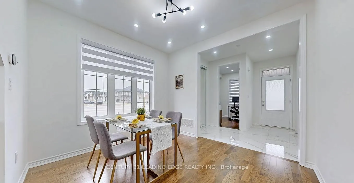 Photo 8 of 3116 Willowridge Path, Pickering, Rural Pickering — HOMEH