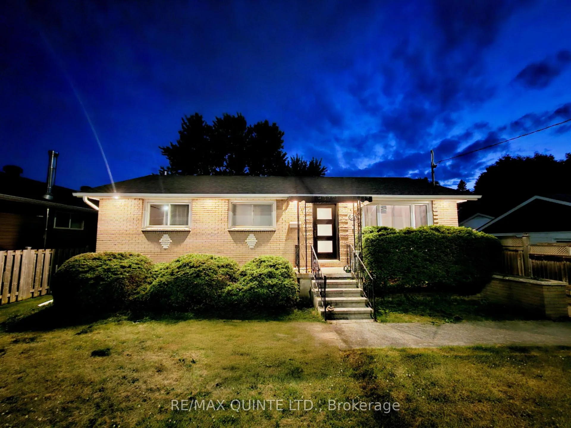 Photo 1 of 620 Sidney Street, Belleville, Belleville Ward — HOMEH