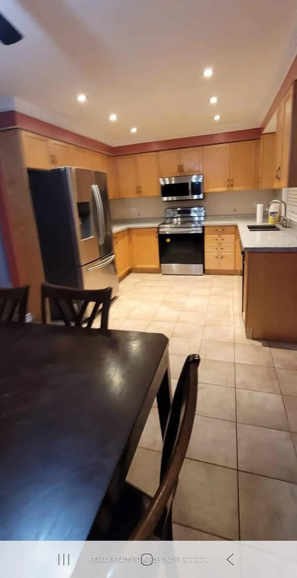 Photo 4 of 32 Thunderbird Trail, Brampton, Sandringham-Wellington — HOMEH