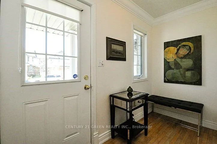 Photo 3 of 573 Wild Iris Avenue, Waterloo, Columbia Forest — HOMEH