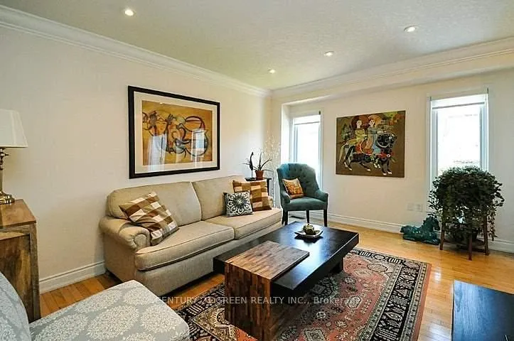 Photo 4 of 573 Wild Iris Avenue, Waterloo, Columbia Forest — HOMEH