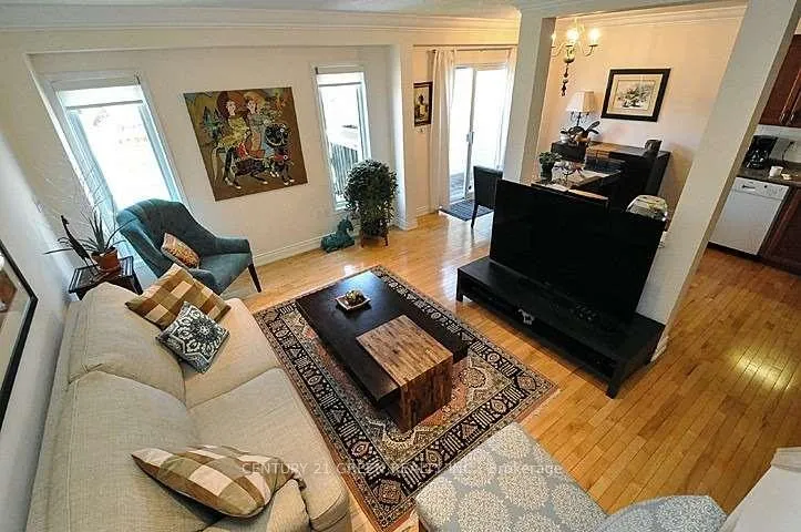 Photo 8 of 573 Wild Iris Avenue, Waterloo, Columbia Forest — HOMEH