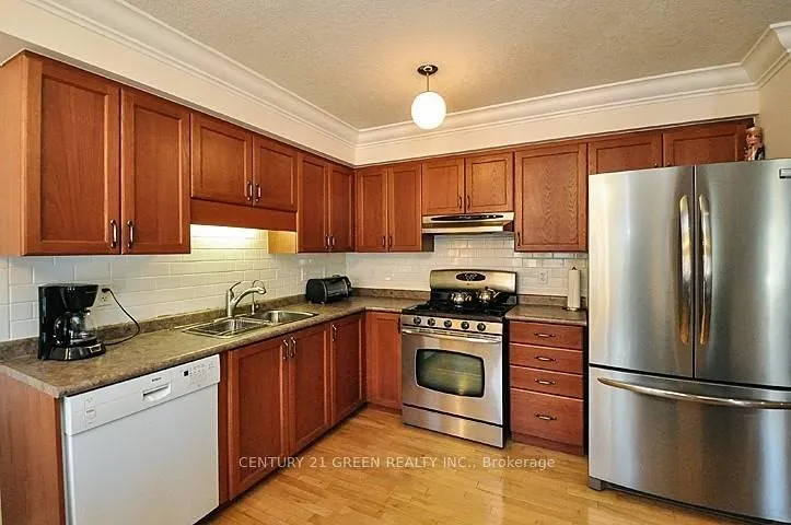 Photo 9 of 573 Wild Iris Avenue, Waterloo, Columbia Forest — HOMEH