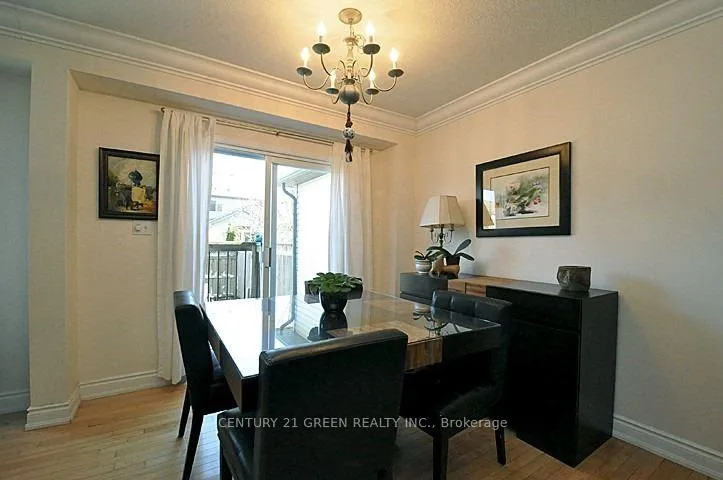Photo 10 of 573 Wild Iris Avenue, Waterloo, Columbia Forest — HOMEH