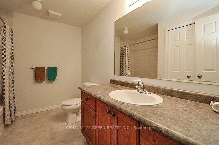 Photo 18 of 573 Wild Iris Avenue, Waterloo, Columbia Forest — HOMEH