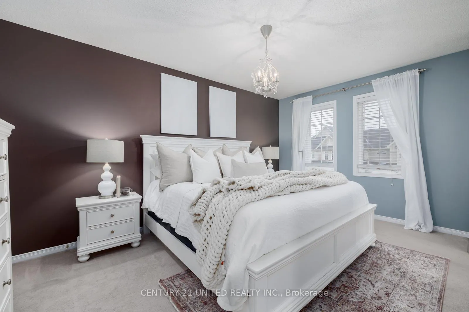 Photo 15 of Unit 20, 460 Woodmount Drive, Oshawa, Samac — HOMEH