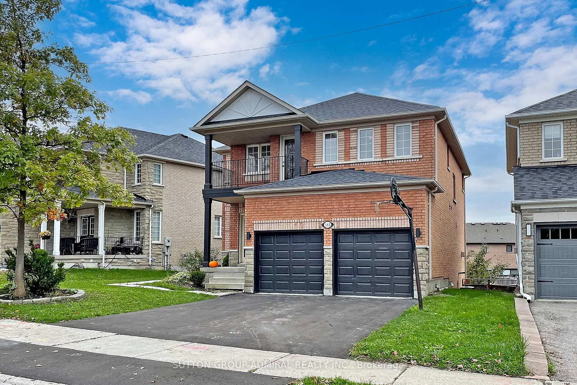 Front of 183 Ravineview Drive