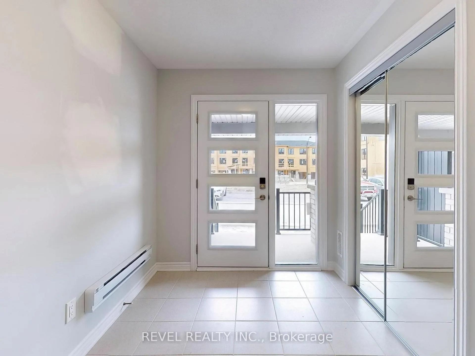 Photo 13 of 1048 Porcupine Path, Oshawa, Kedron — HOMEH