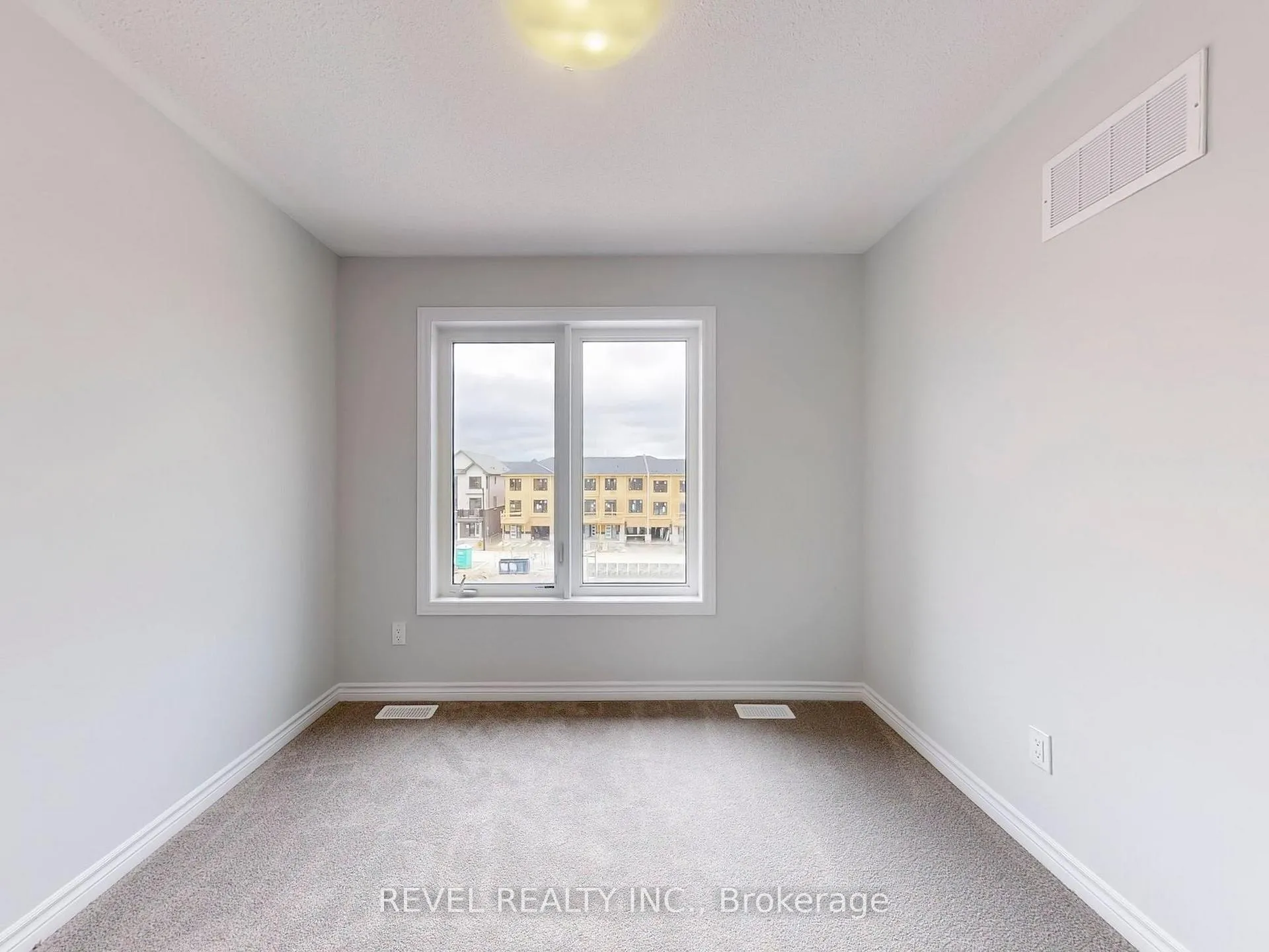 Photo 19 of 1048 Porcupine Path, Oshawa, Kedron — HOMEH