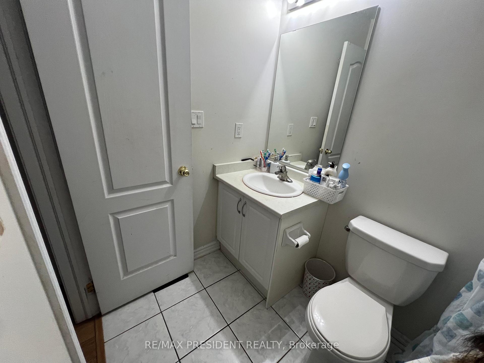 Photo 19 of 13 Sprucewood Road, Brampton, Heart Lake East — HOMEH