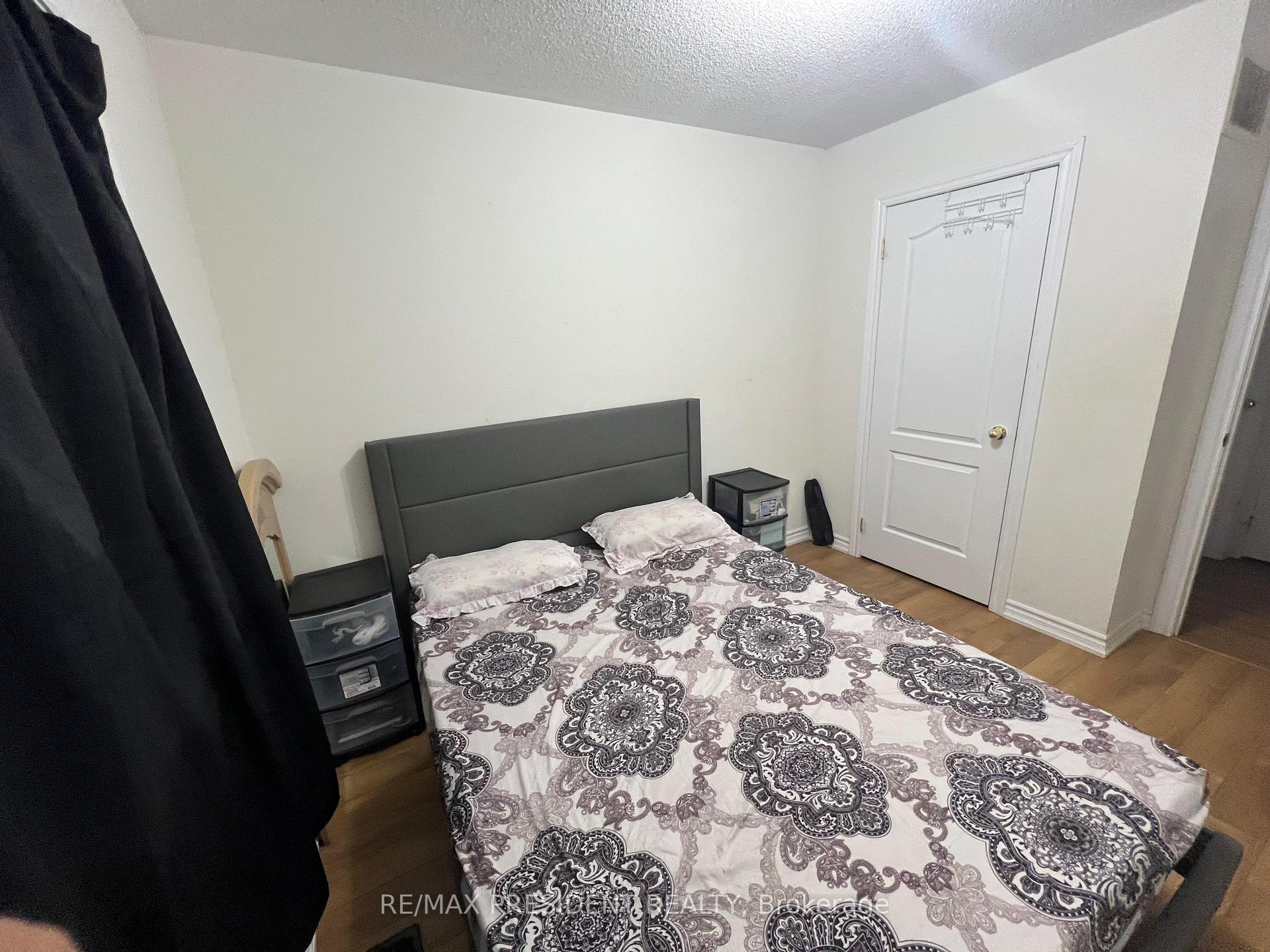 Photo 21 of 13 Sprucewood Road, Brampton, Heart Lake East — HOMEH