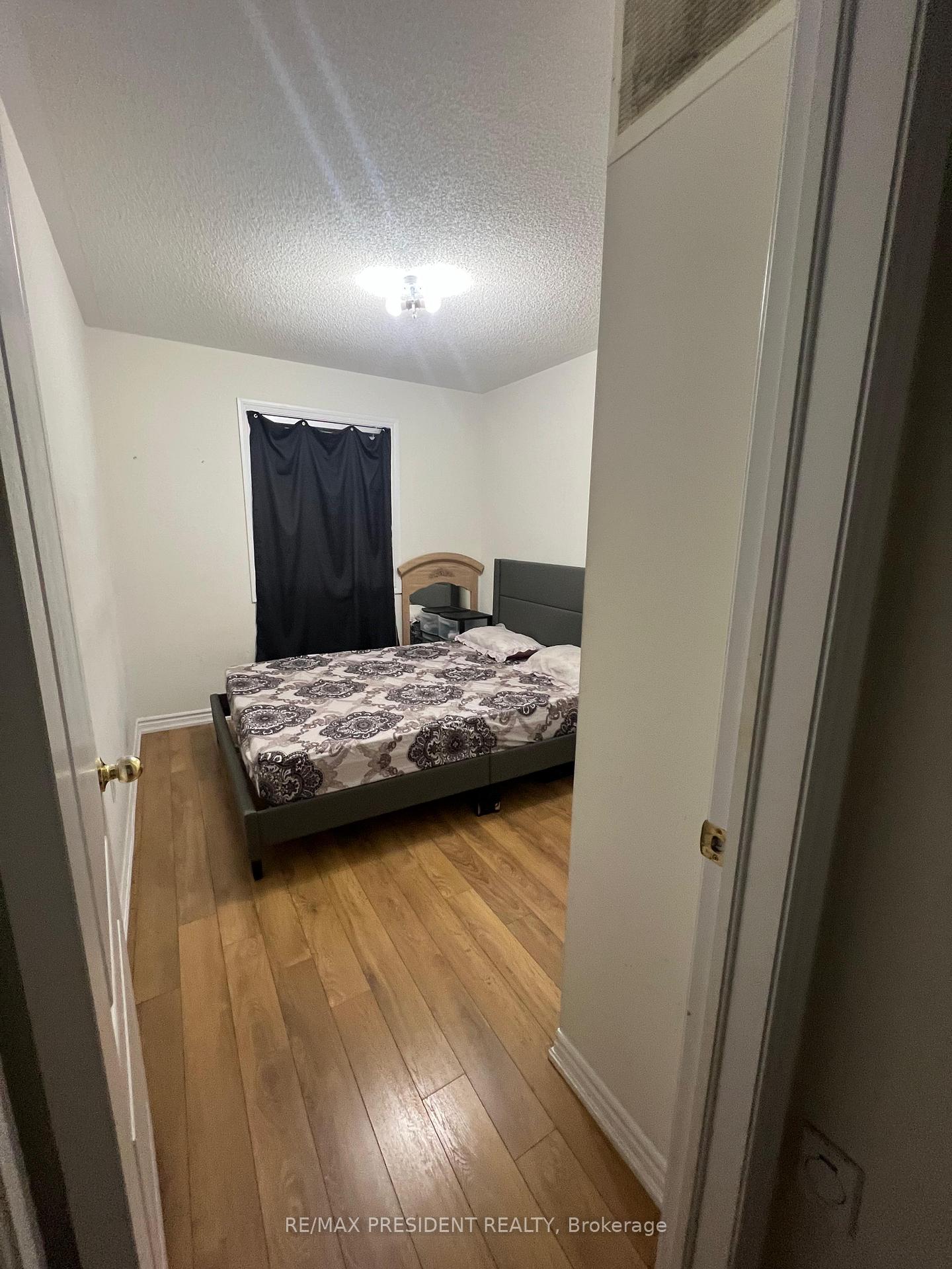 Photo 22 of 13 Sprucewood Road, Brampton, Heart Lake East — HOMEH