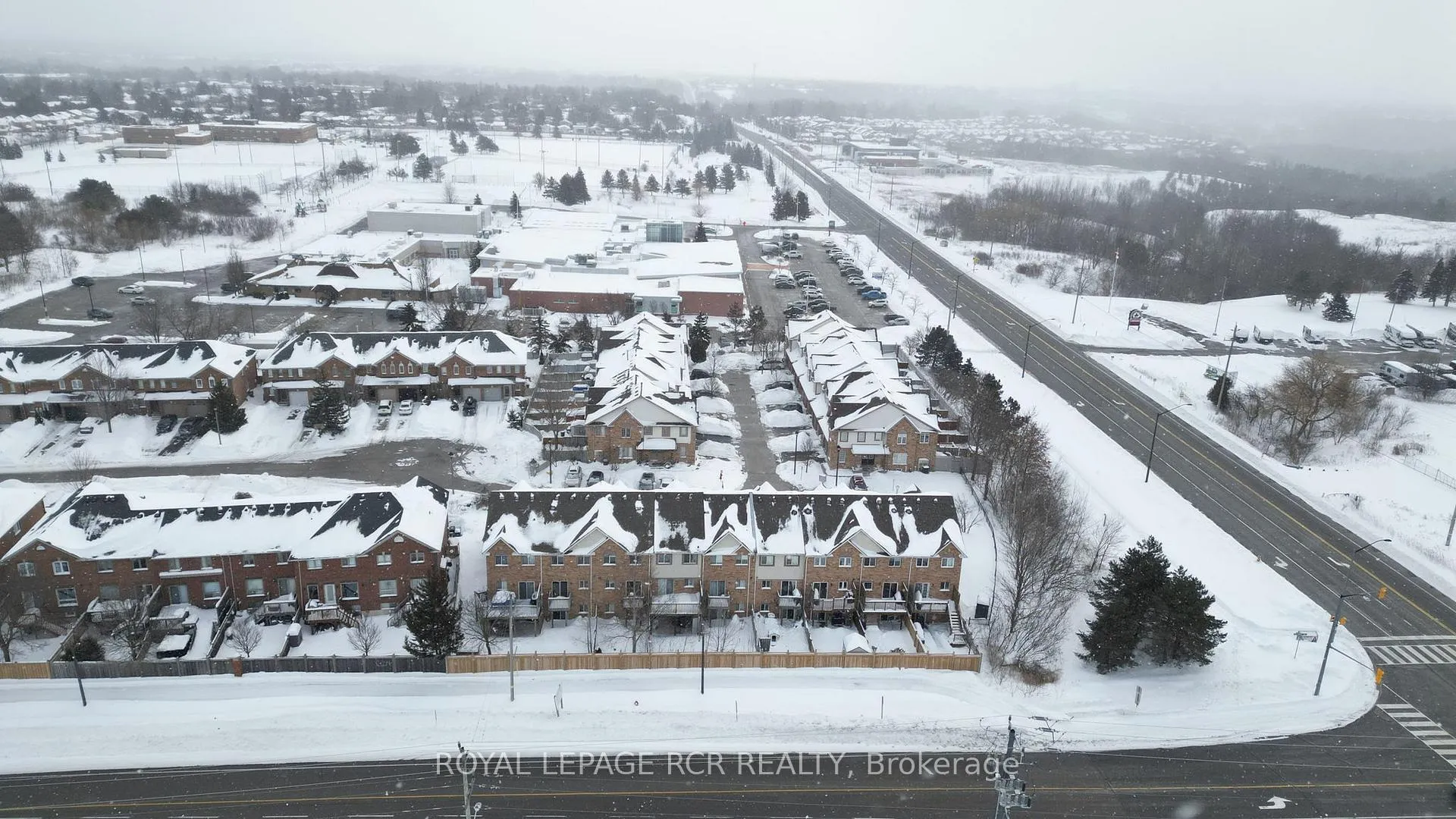 Photo 28 of 48 Alderbrook Place, Caledon, Bolton North — HOMEH