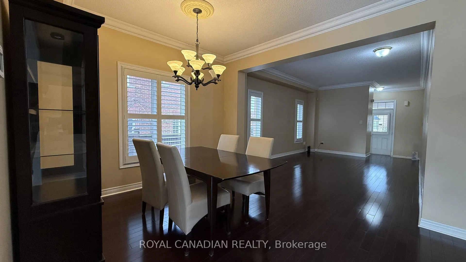 Photo 9 of 382 Sunny Meadow Boulevard, Brampton, Brampton East — HOMEH