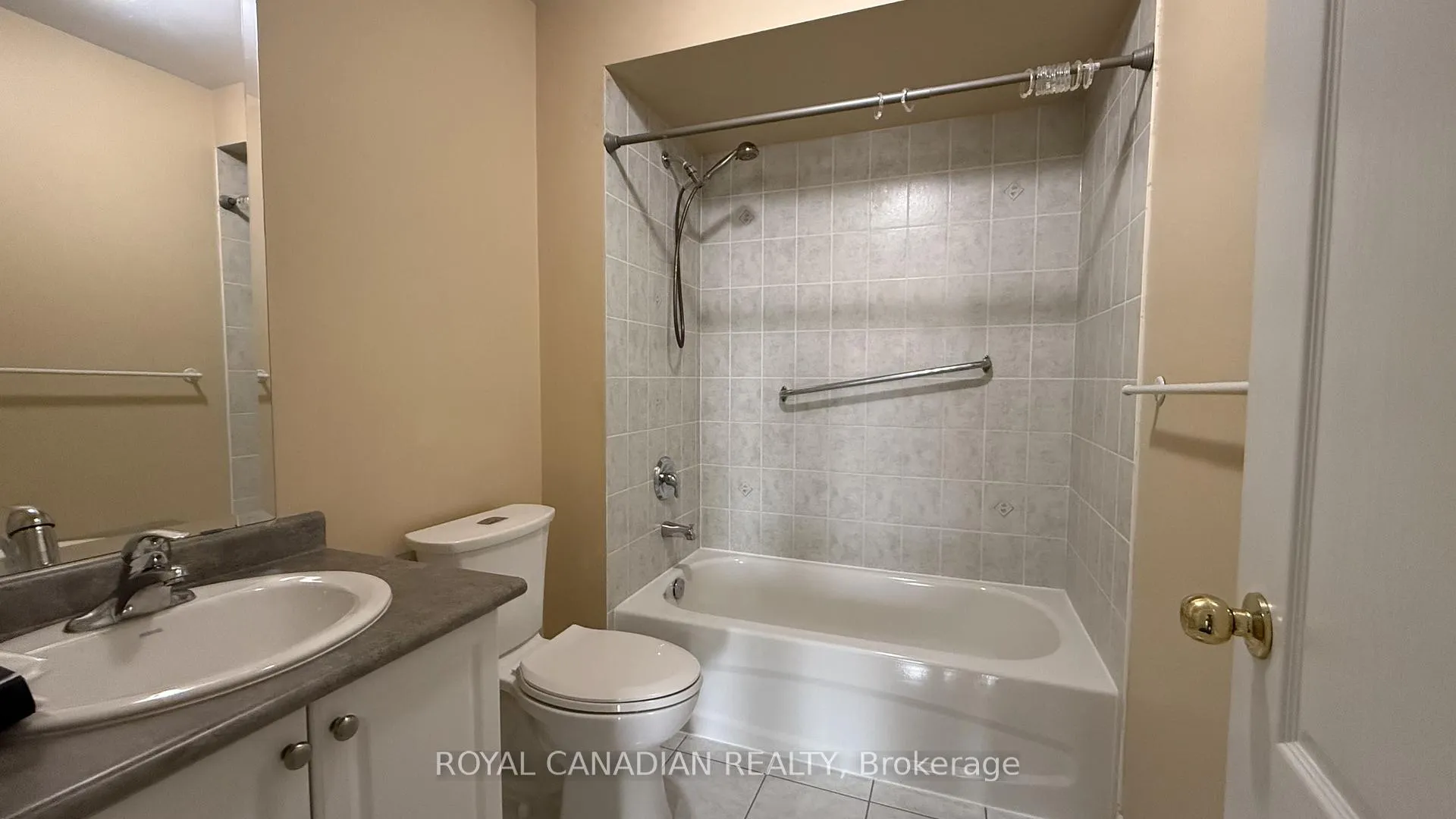 Photo 27 of 382 Sunny Meadow Boulevard, Brampton, Brampton East — HOMEH