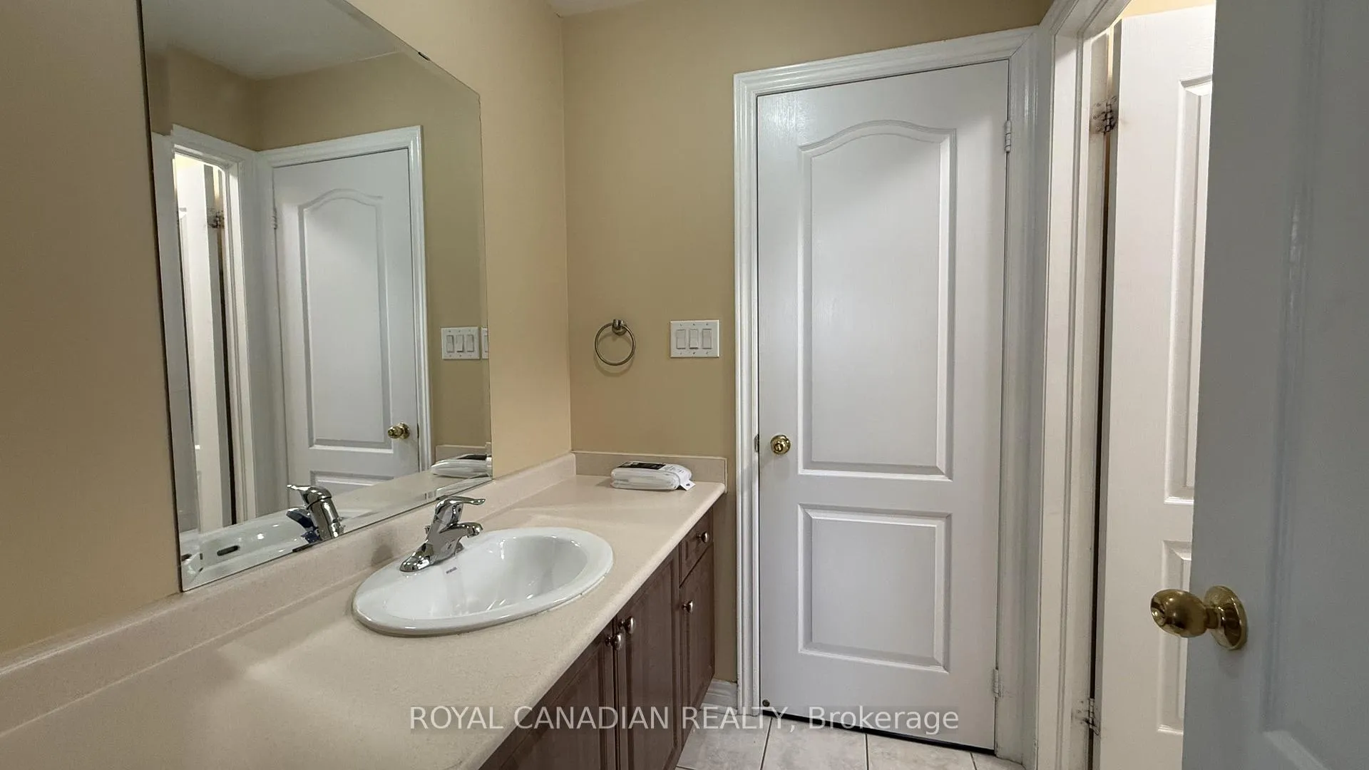 Photo 32 of 382 Sunny Meadow Boulevard, Brampton, Brampton East — HOMEH