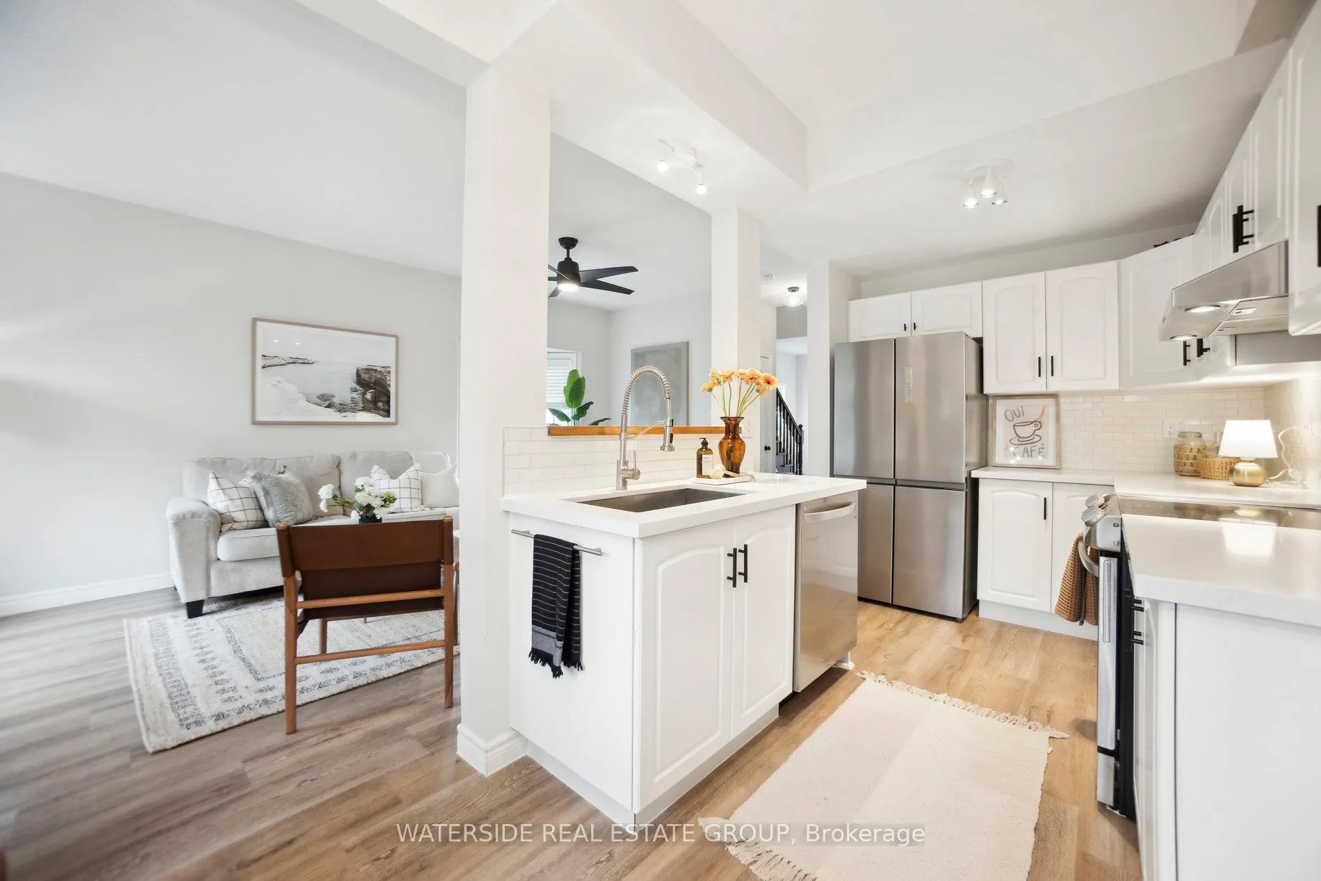 Photo 17 of 232 Stonehenge Drive, Hamilton, Meadowlands — HOMEH