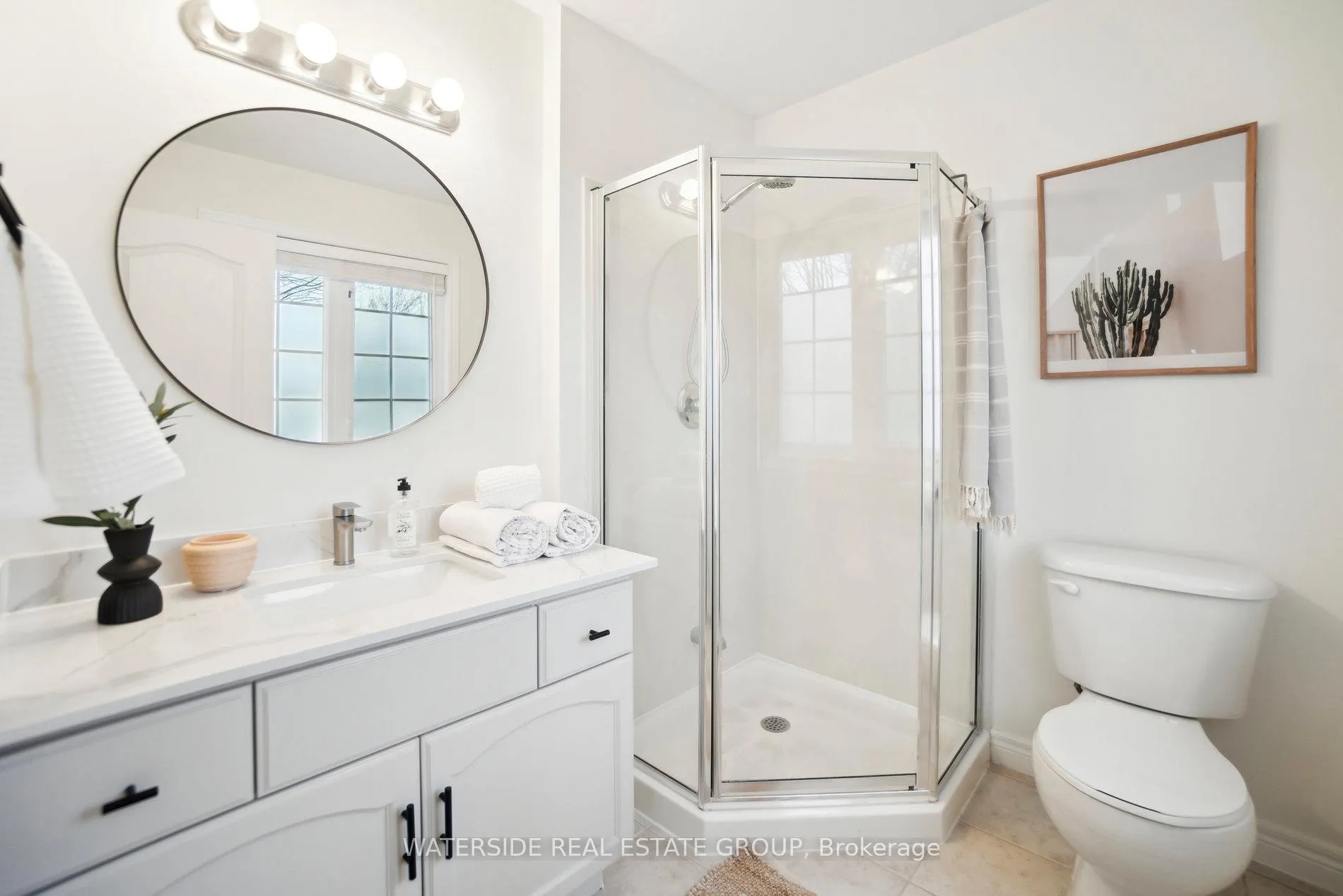 Photo 29 of 232 Stonehenge Drive, Hamilton, Meadowlands — HOMEH