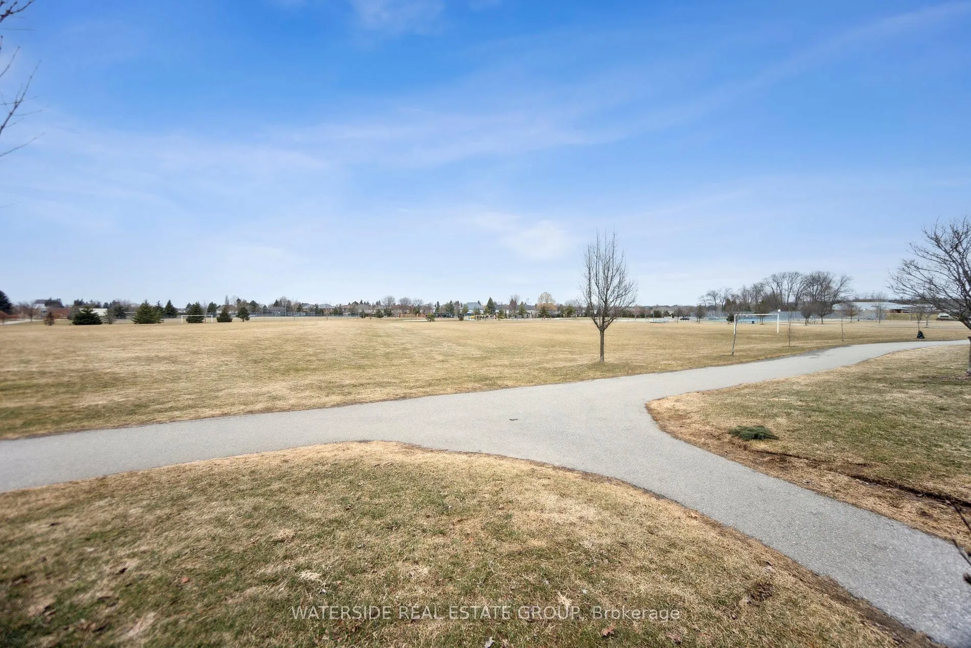 Photo 45 of 232 Stonehenge Drive, Hamilton, Meadowlands — HOMEH